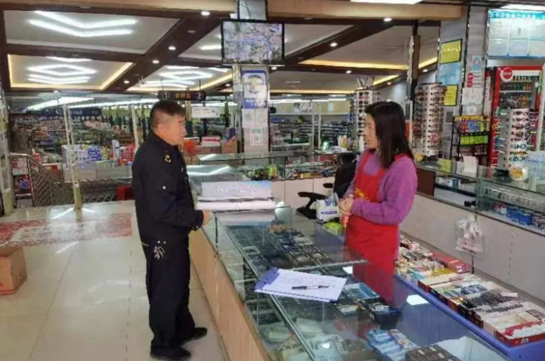 守护师生“舌尖上的安全”,市场监督管理局圭山这样做!