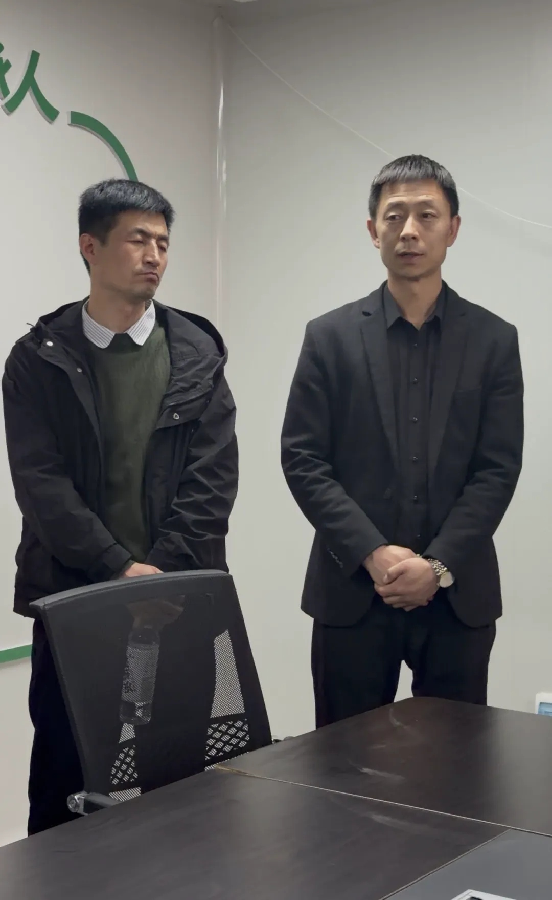 双向监督·品质见证|市场监管局+庄浪自媒体达人齐聚老买酿皮,共守舌尖安全!