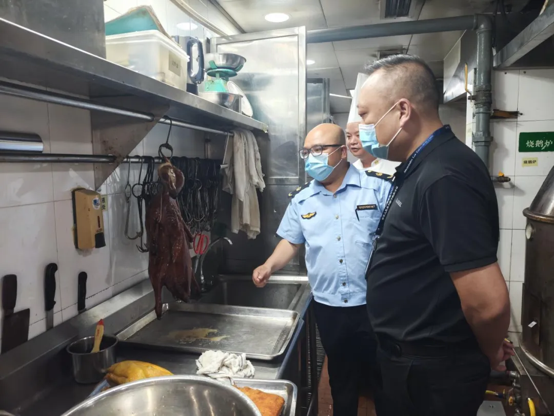 守护清明舌尖安全 市市场监管局在行动