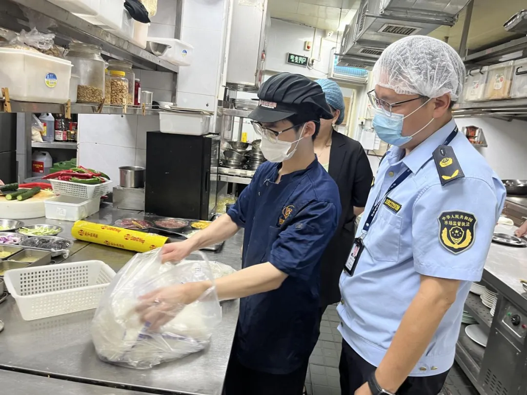 守护清明舌尖安全 市市场监管局在行动