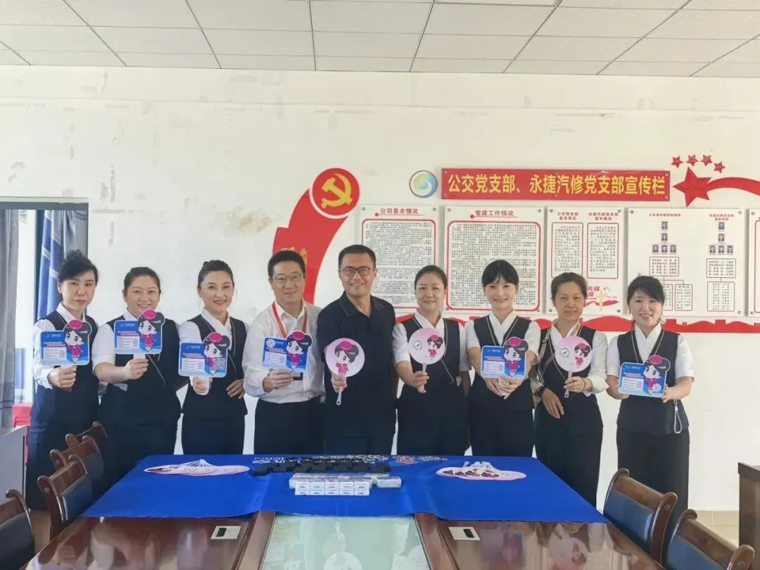 星光灿烂大讲堂——“星光聚势,营销破局”三亚基地管理部全员项目组经验分享会