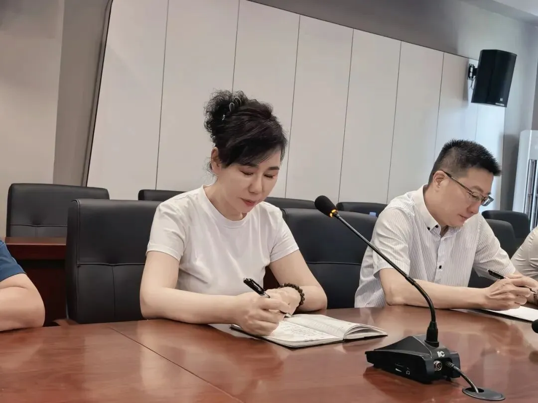 星光灿烂大讲堂——“星光聚势,营销破局”三亚基地管理部全员项目组经验分享会