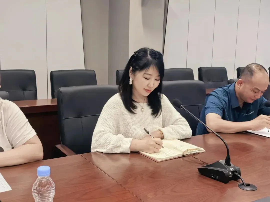 星光灿烂大讲堂——“星光聚势,营销破局”三亚基地管理部全员项目组经验分享会