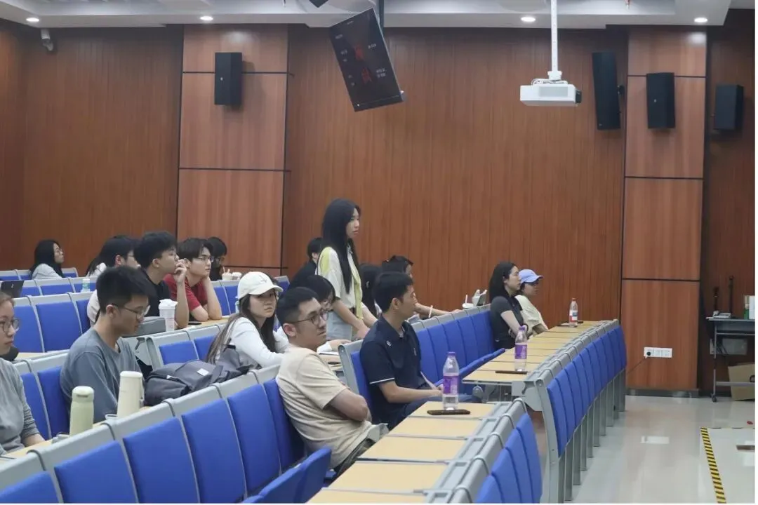 数字创意与智能营销传播工作坊|李德昌老师主讲“洞察与行动:AI时代的内容创作”