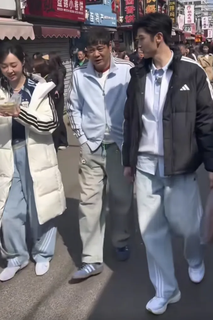 就在大湾市场!都谁偶遇了他们啊?