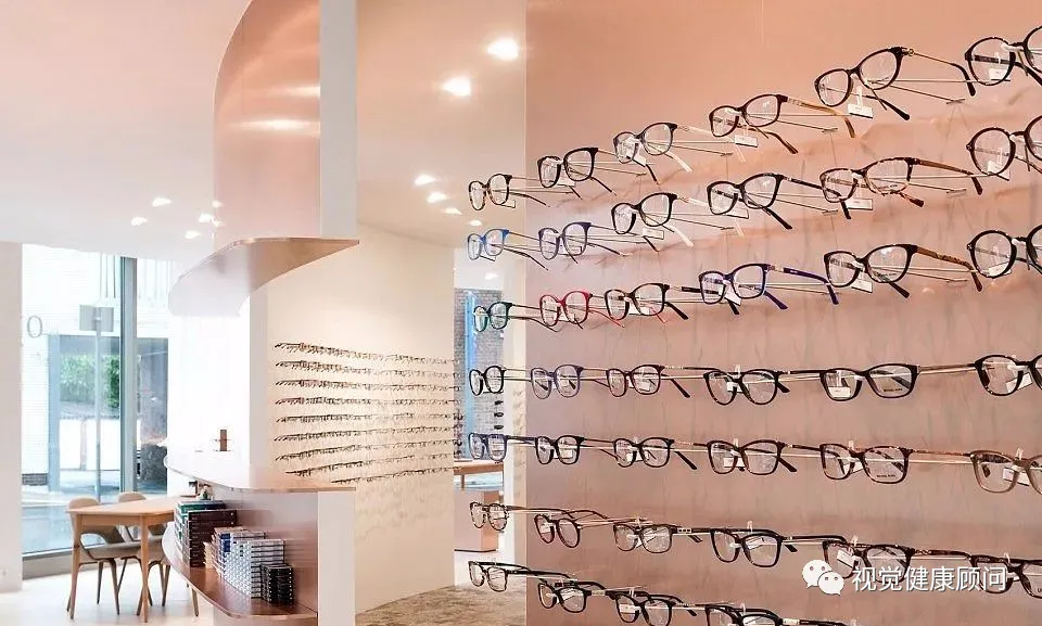 专业的眼镜销售技巧,分享给眼镜验配师们!