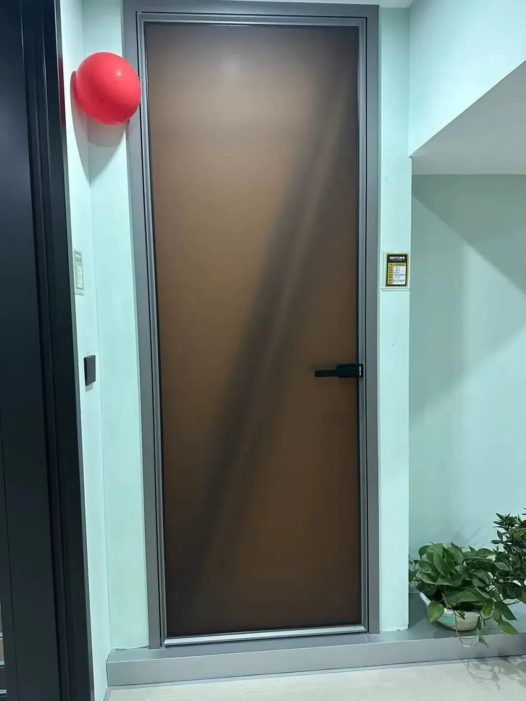 【市场品牌推荐】新多安全门系列