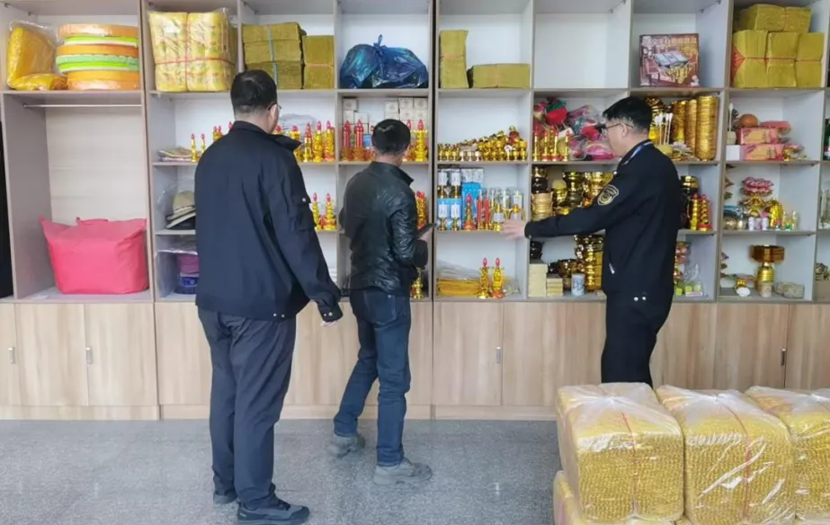 永吉县市场监督管理局开展清明节殡葬领域价格检查行动