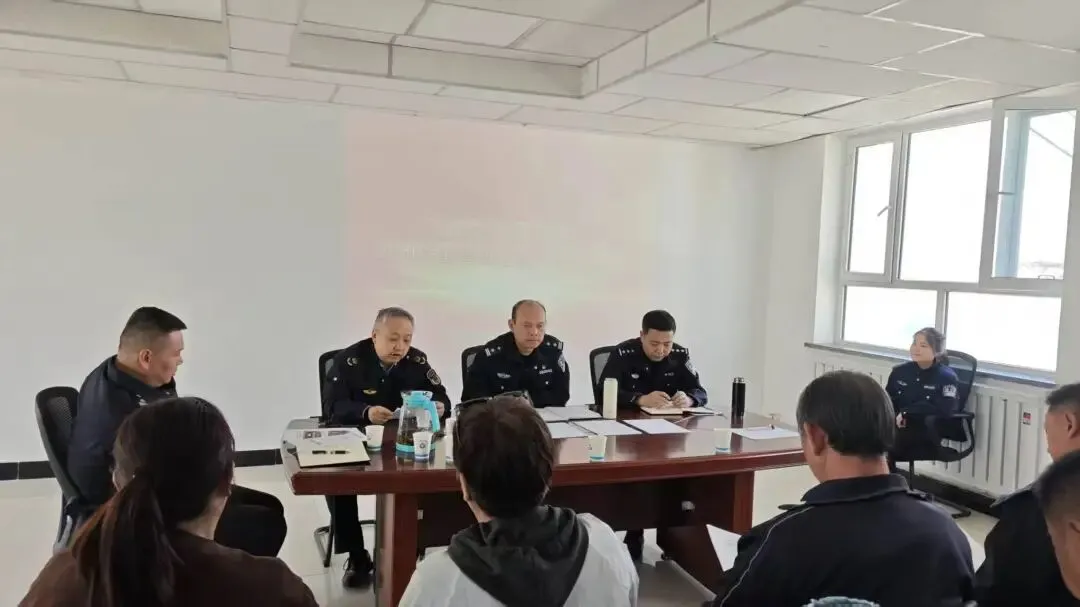 师市市场监督管理局与下野地车辆管所联合开展电动车销售网点负责人专题培训