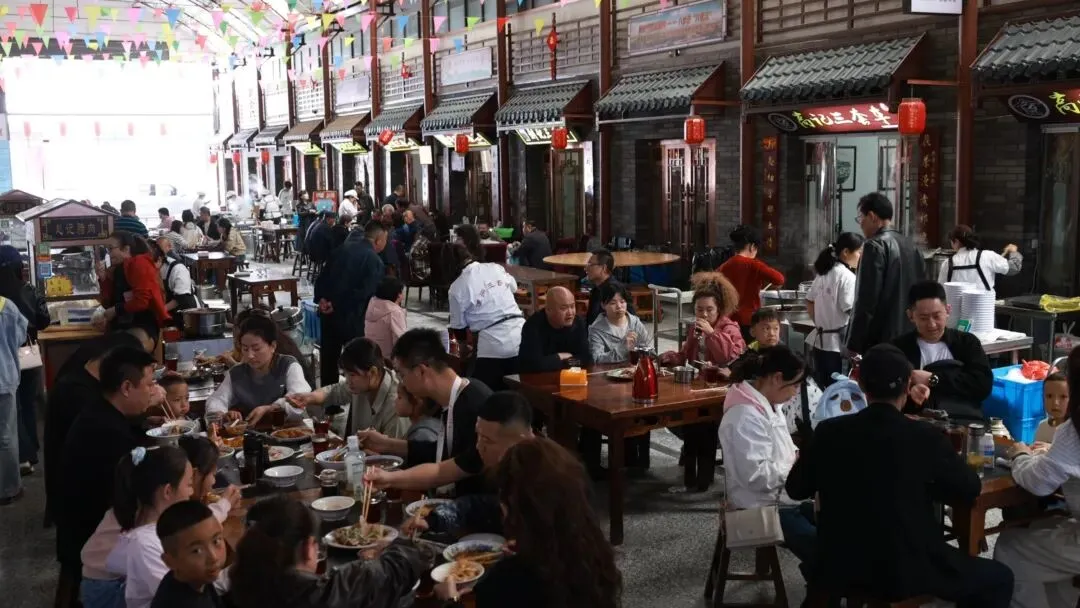 北关市场:非遗邂逅烟火美食 绽放文旅新活力