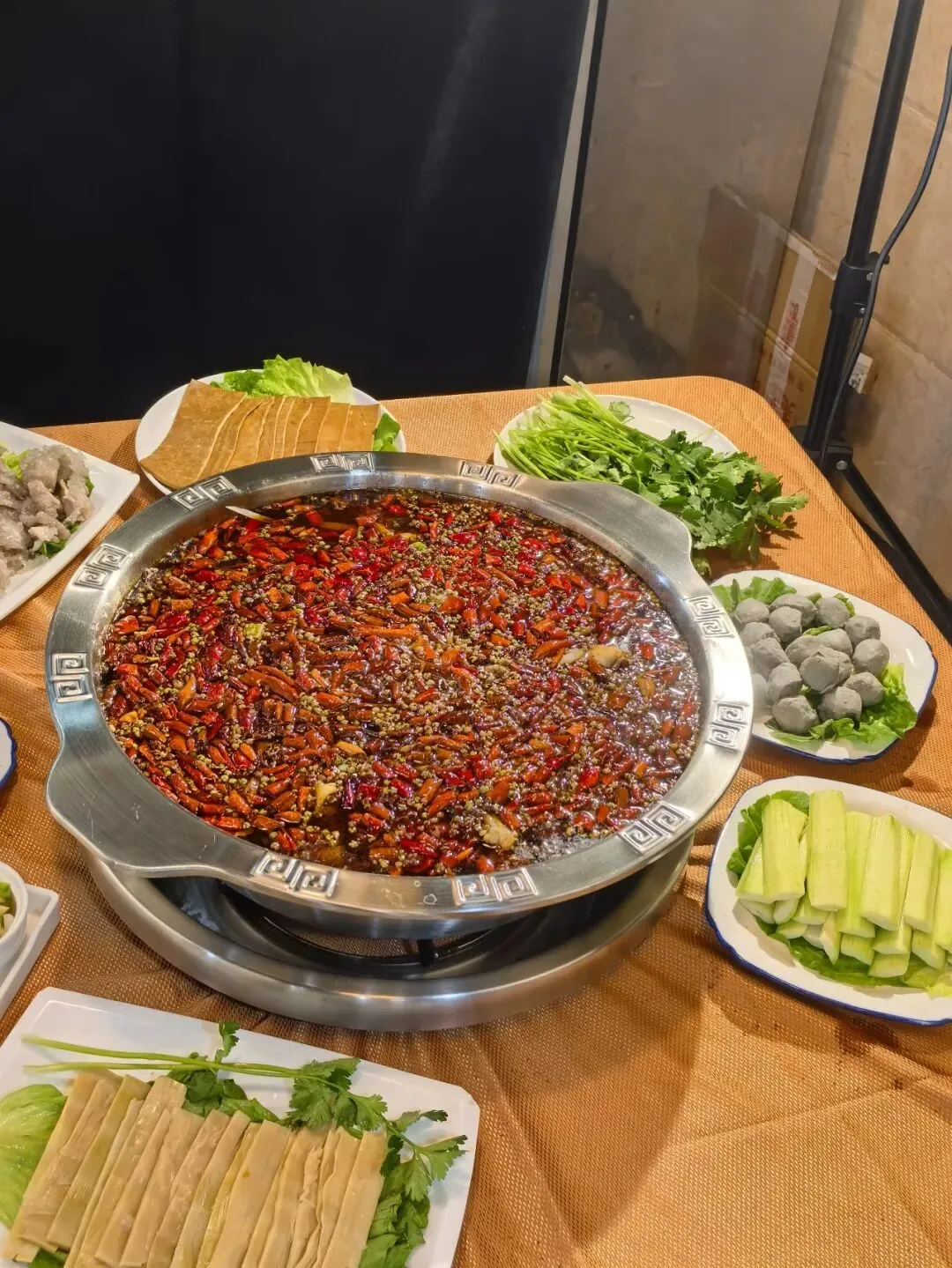 “从 0 到 1:钧辣道美蛙鱼火锅的营销秘籍”