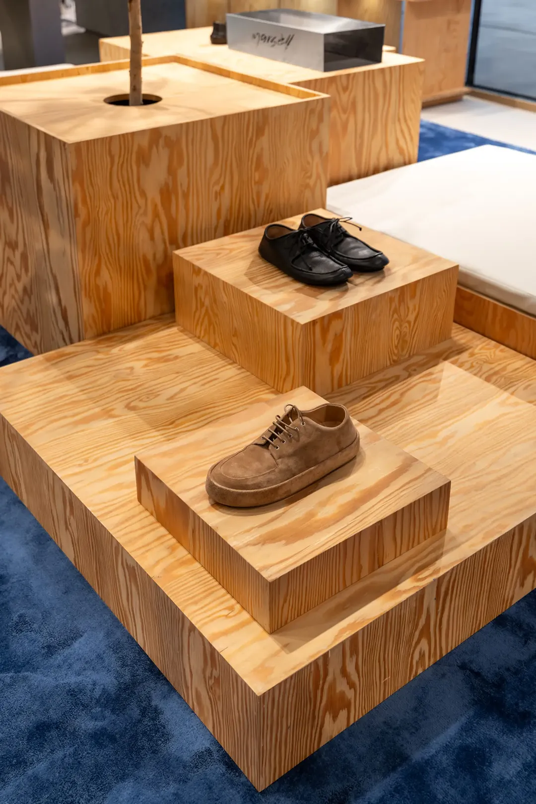 这意大利「制鞋专家」拒绝营销,但关注的人反而越来越多?