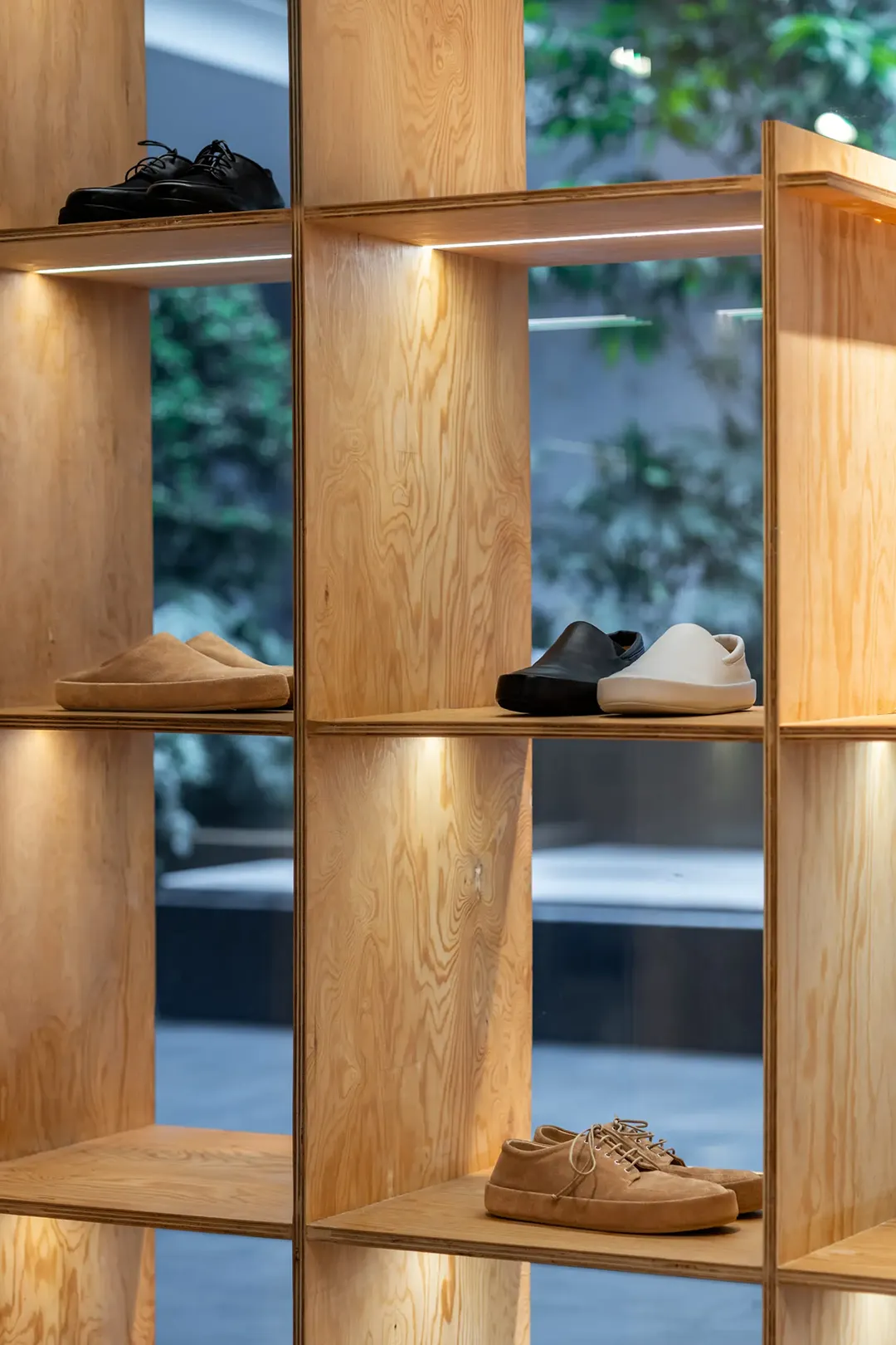 这意大利「制鞋专家」拒绝营销,但关注的人反而越来越多?