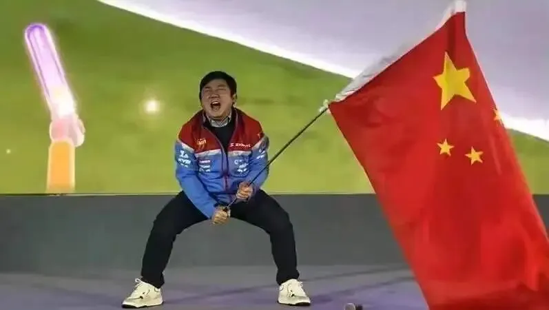 当世界冠军遇上万亿市场:中国摩托,为何被禁限摩困住了手脚?