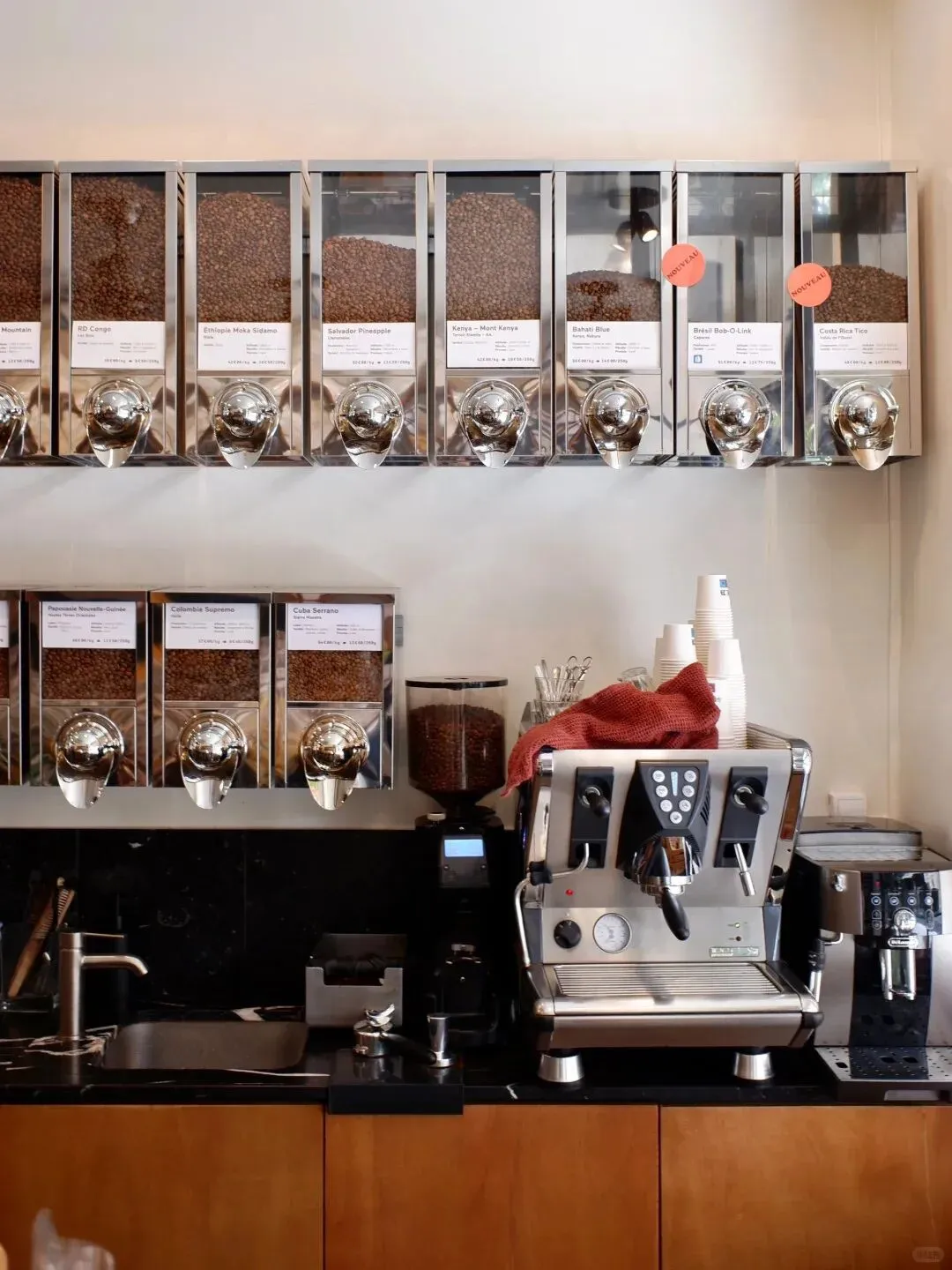 巴黎日记|玛黑区的红孩子市场,买不到童年的快乐