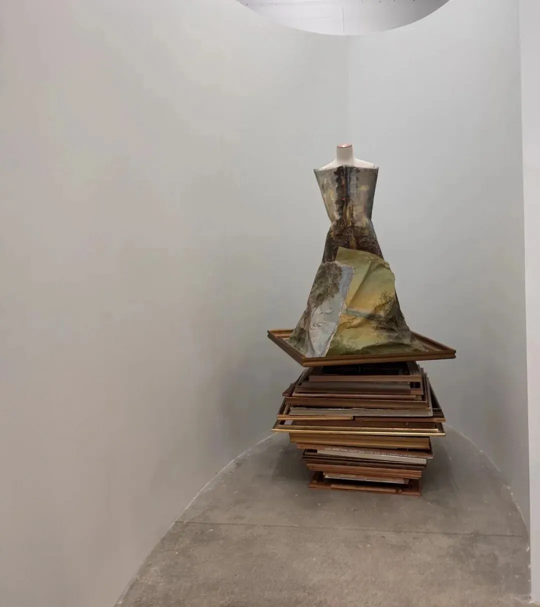 巴黎日记|玛黑区的红孩子市场,买不到童年的快乐