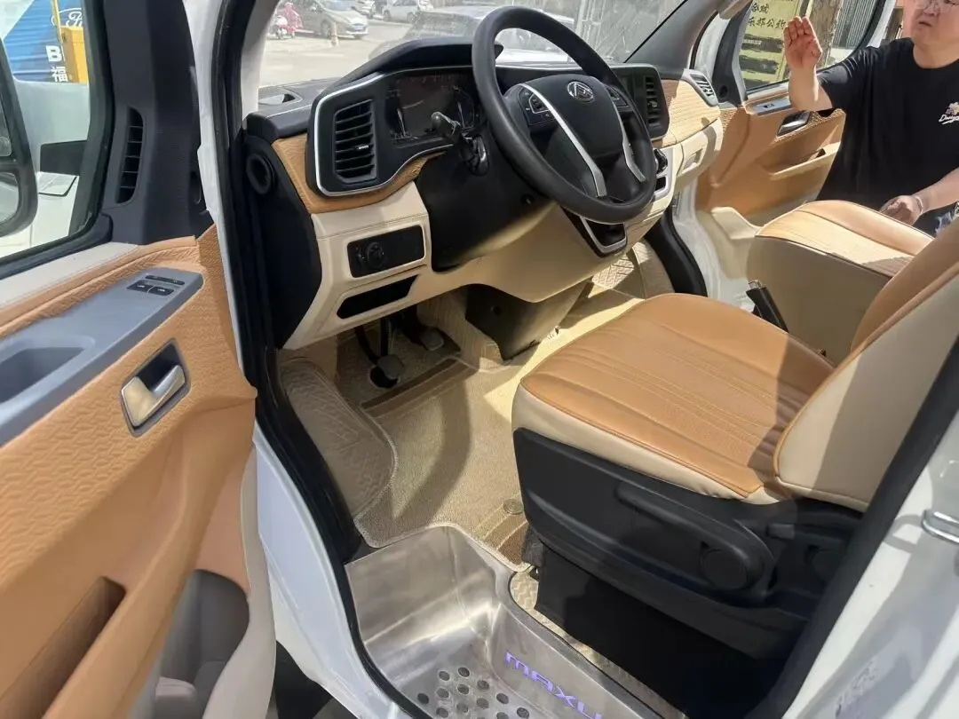 西夏磨房跳蚤市场-全新大通房车