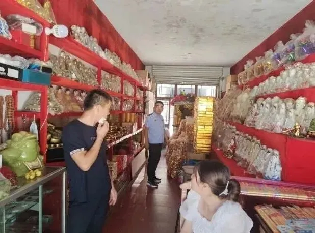 迅速出击!区市场局全力开展文明祭祀专项整治行动