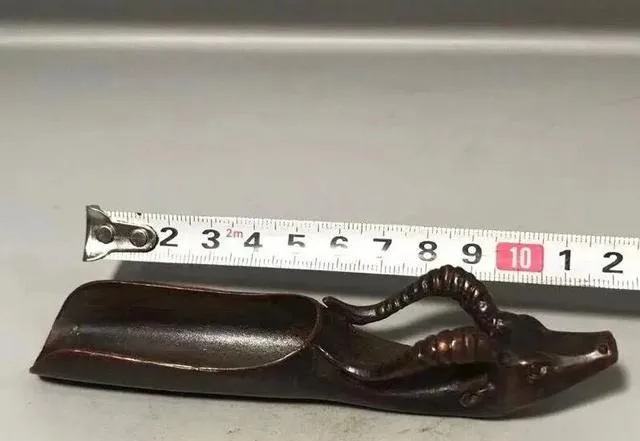 五十年代6种老物件,图2市场值上万元,后三个你还知道吗?