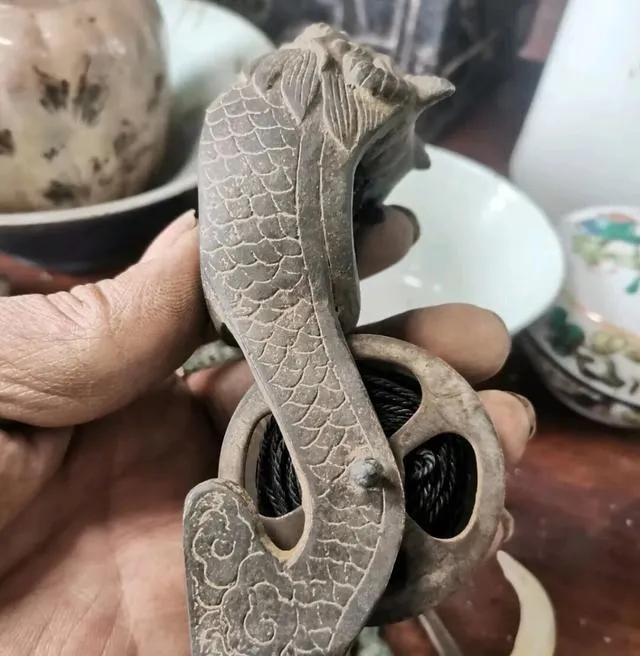 五十年代6种老物件,图2市场值上万元,后三个你还知道吗?