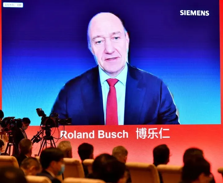 “中国市场至关重要,不会撤出”