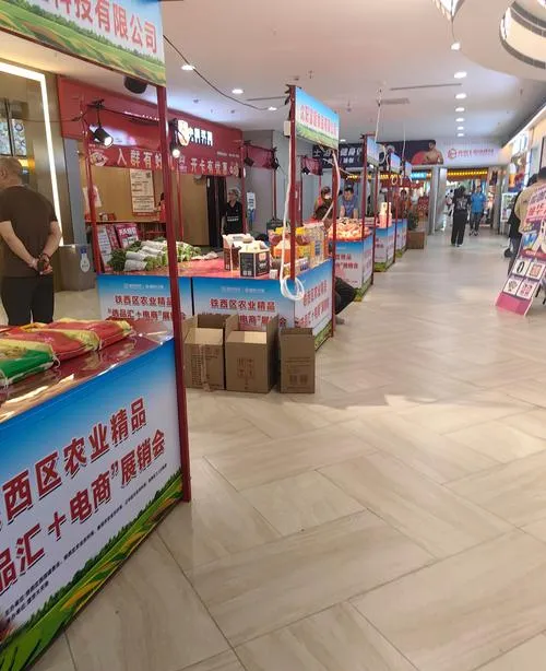 妈妈从小就给我在农贸市场门口买板面,现在我也给孩子这样买,直到那天我看了一个视频