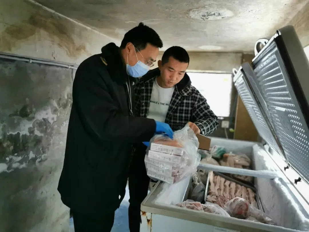 市场监管人齐奋战,守护群众“安全”年