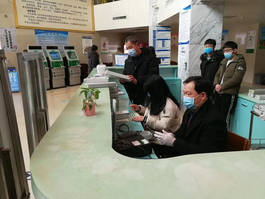 市场监管人齐奋战,守护群众“安全”年