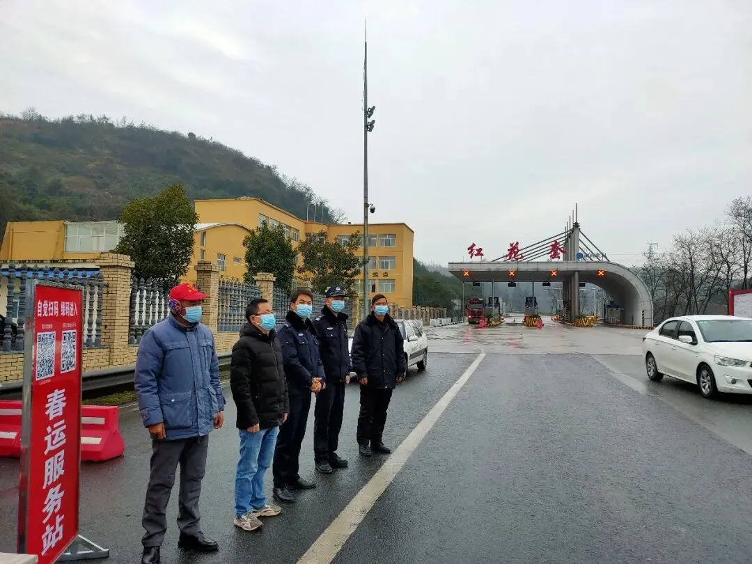 市场监管人齐奋战,守护群众“安全”年