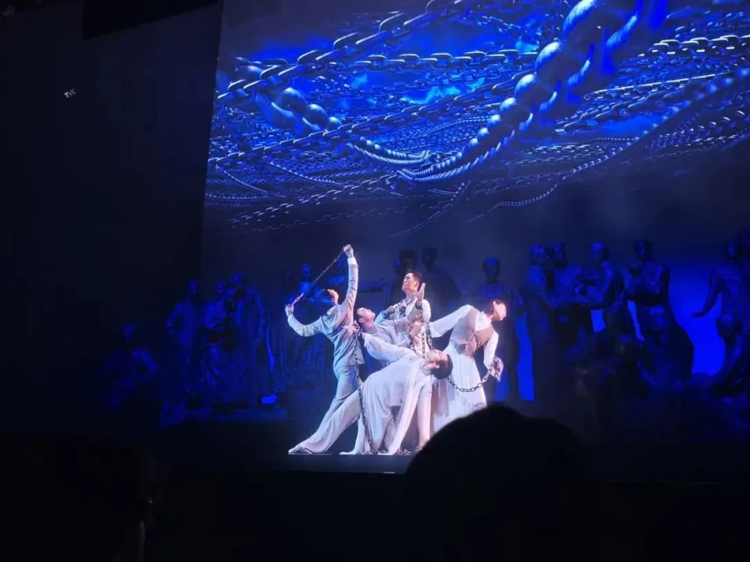 清明祭英烈 丹心照初心|计算机技术与工程学院党总支赴上海龙华烈士陵园开展清明祭扫活动