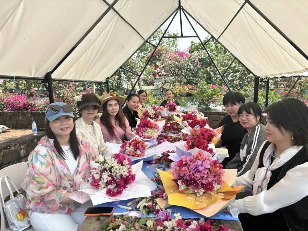 清明假期海南文旅市场春意浓 踏青赏春正当时