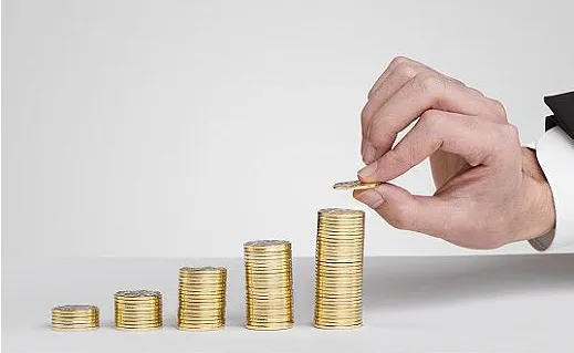 A股市场:手中有20万本金,买海天味业等蓝筹股还是中石油等低价股,持有到牛市哪个更赚钱?