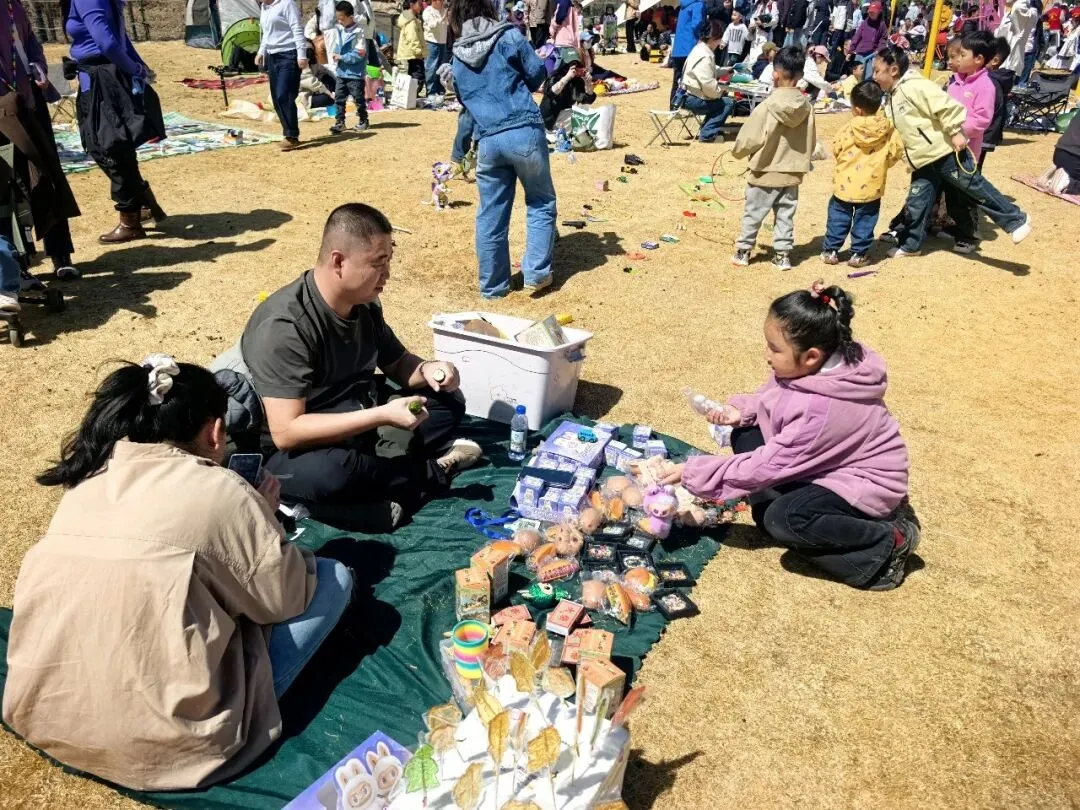 天天不重样!跳蚤市场+寻宝+无动力乐园+水上漂流+玻璃栈道,玩转鄂尔多斯植物园