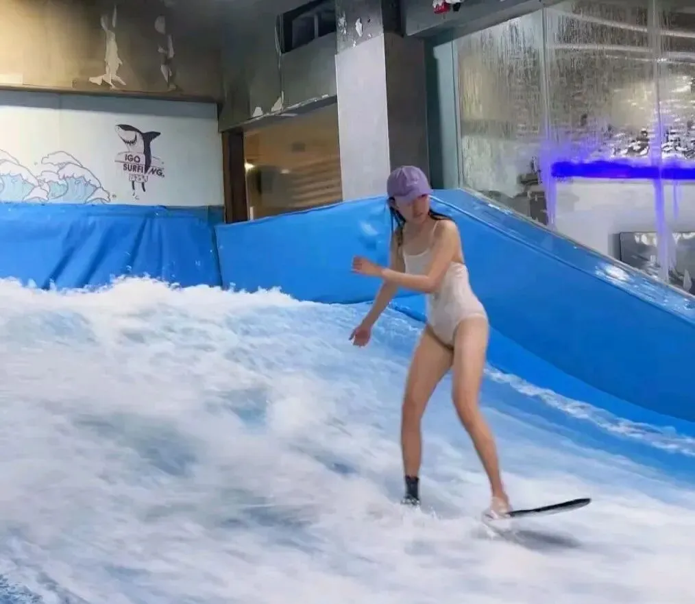 河源源城万达东江城营销中心新开一家10000平方综合运动馆!即将开业!(登记尊享首年免费)恒温游泳!健身!篮球羽毛球网球保龄球!