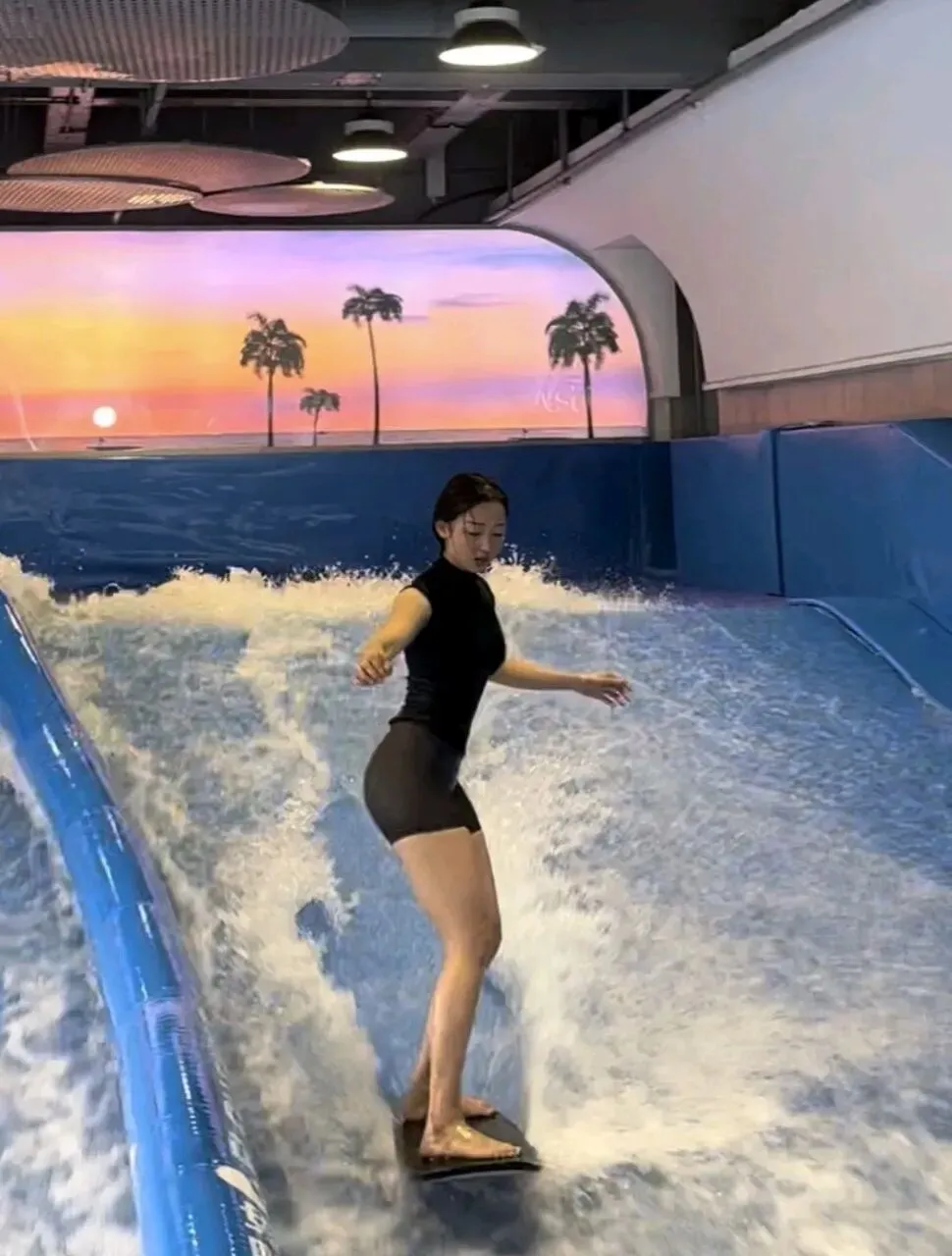 河源源城万达东江城营销中心新开一家10000平方综合运动馆!即将开业!(登记尊享首年免费)恒温游泳!健身!篮球羽毛球网球保龄球!