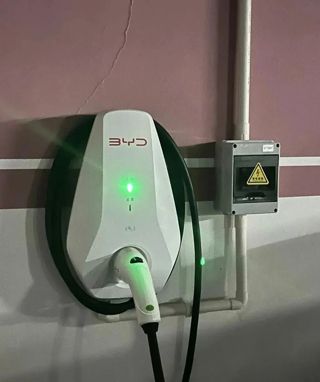 五位销售聊比亚迪闪充,客户最关心哪些车能用得上