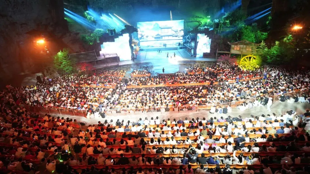 2026年清明假期第二天湖北文旅市场情况综述