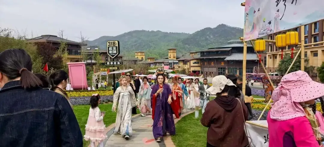 2026年清明假期第二天湖北文旅市场情况综述