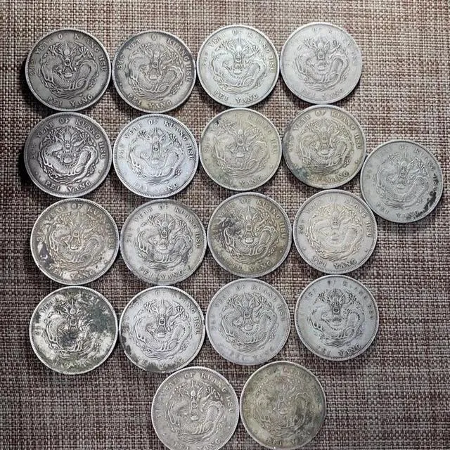 银价猛涨已碾压银元市场 不再懂你手里的老银元可能当废银处理