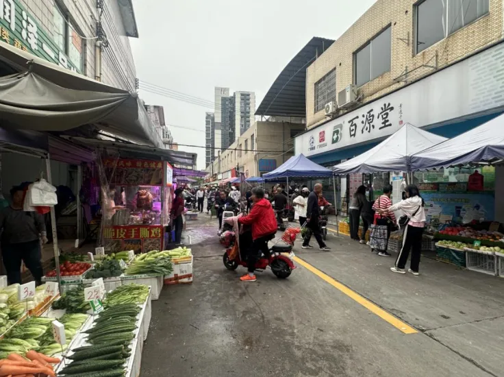 【围观】期待!花城街三东市场开启焕新“蝶变”
