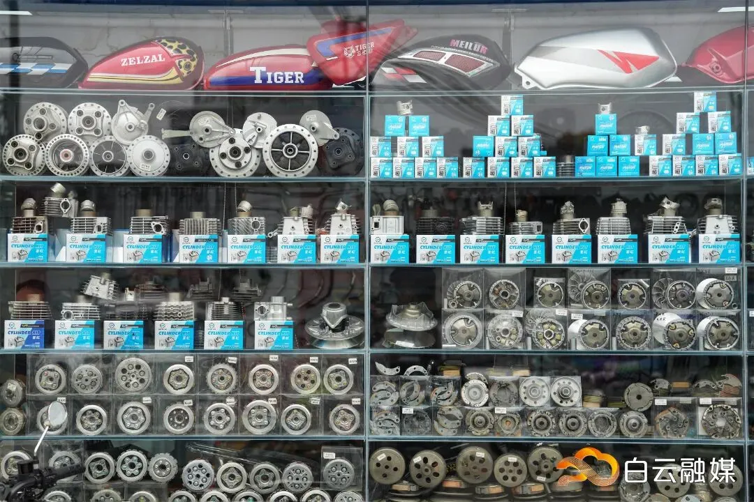 张雪机车“一战封神”,有广州白云摩配市场的硬核助攻