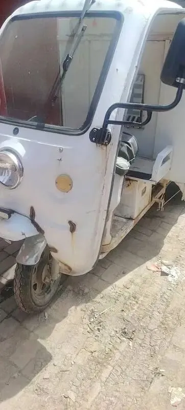 【二手市场】电气两用电饼铛/牛油锅底料/冷饮操作台/餐饮店设备/四角伞/双人床 单人床…