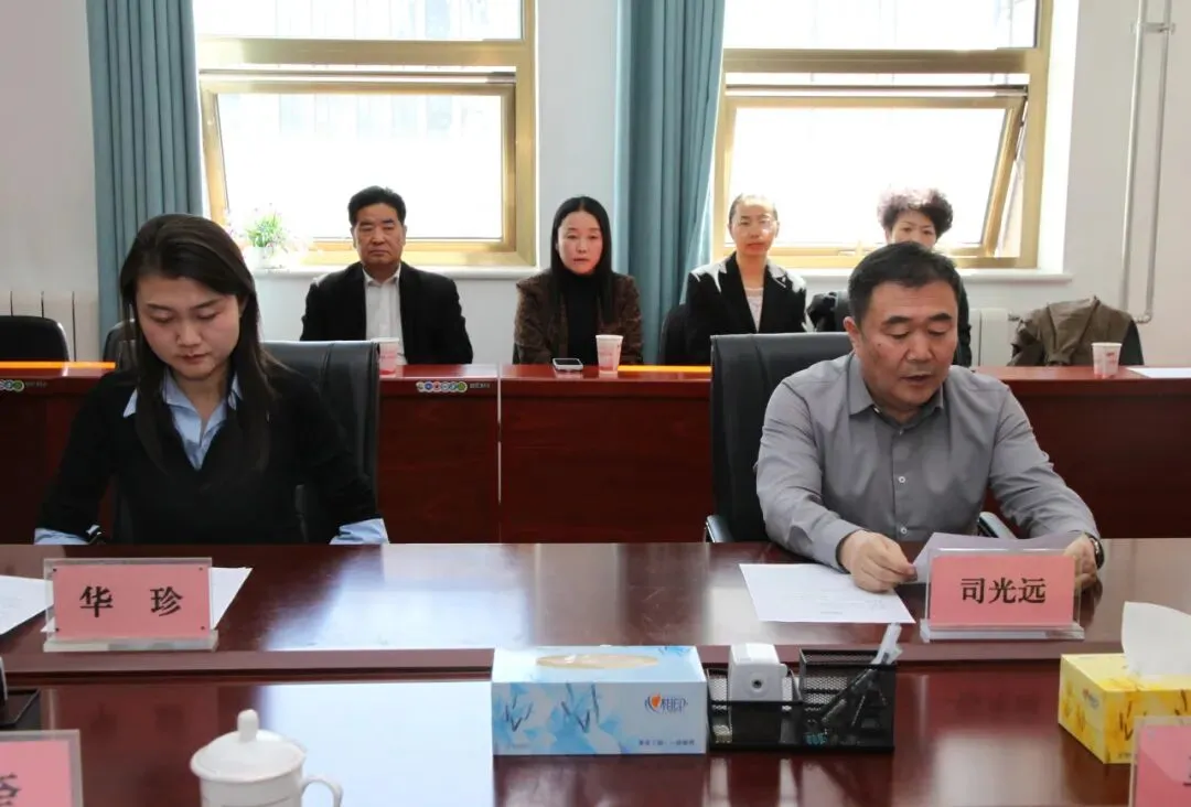 一毯温情,暖透高原丨和也甘青市场温情守护高原老人