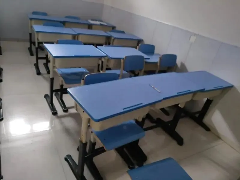 【二手市场】电气两用电饼铛/牛油锅底料/冷饮操作台/餐饮店设备/四角伞/双人床 单人床…