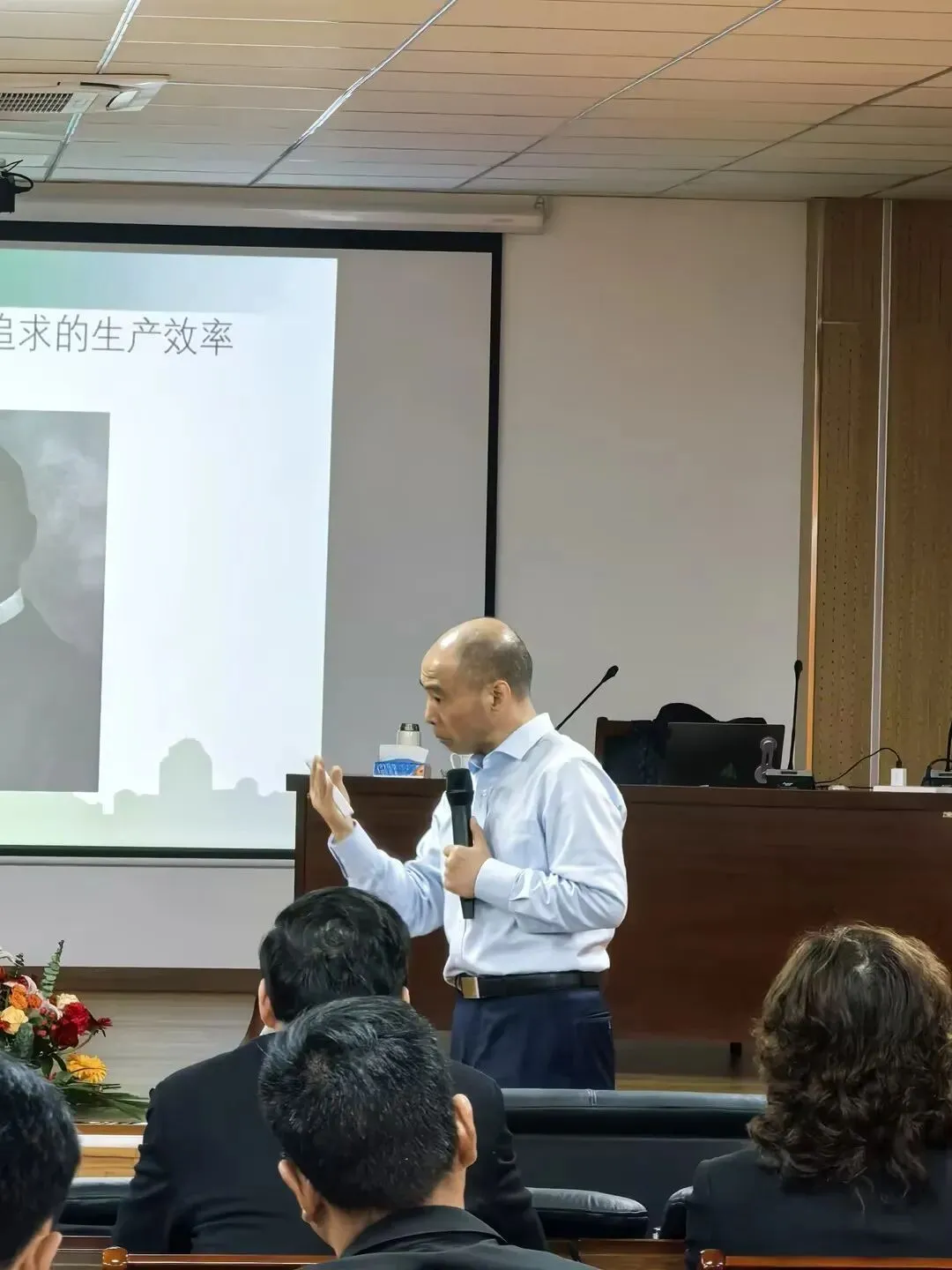 赋能营销,智启新程 ——巨邦集团举办市场营销知识专题讲座