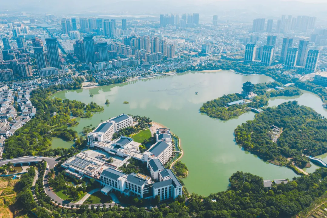 一季度房地产市场,核心回暖、二手领跑、刚需先动”的新趋势已然出现.