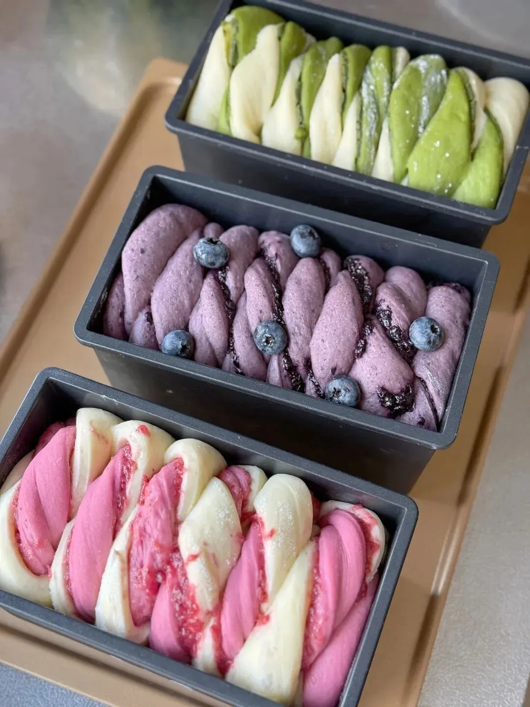 莫奈联名还是春日营销?年轻人都开始迷上“画里的面包”了