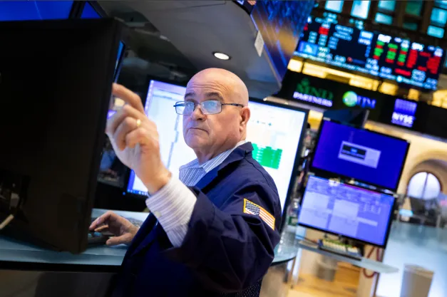 周线五连阴终结,美股市场是否将迎来转折点