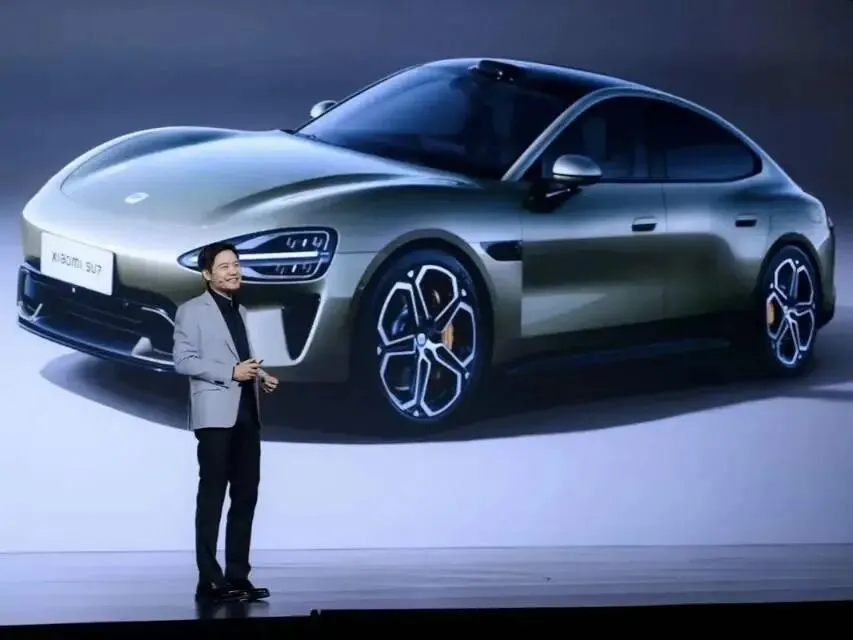 “双SU”代言:小米SU7的营销爆款逻辑