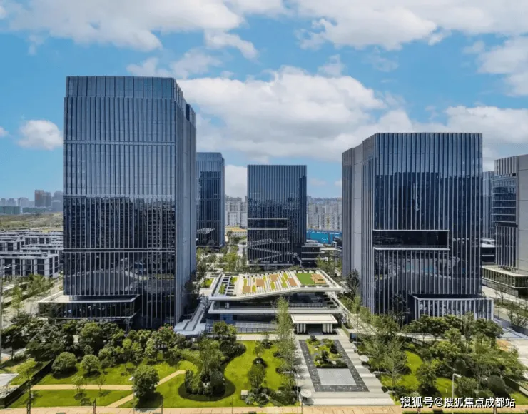 成都[高投启鸣观樾序]营销中心最新发布-售楼处认证电话-高新区新川核心稀缺低密小高层